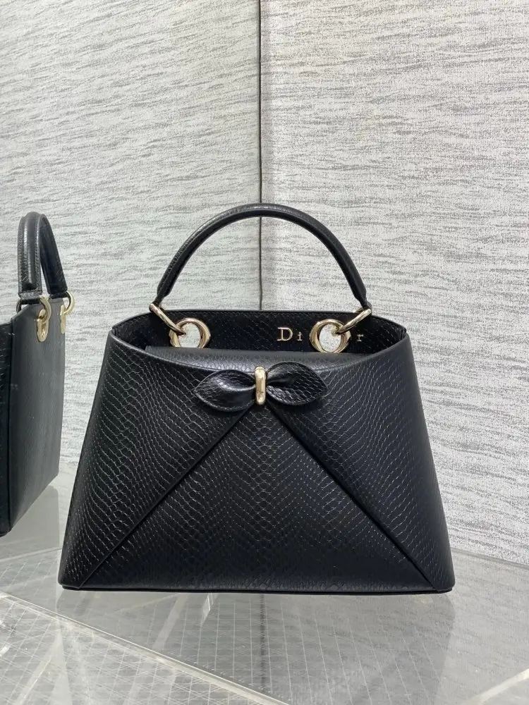Christian Dior Жіноча шкіряна сумка Dior Cigale 28 см — Фото 2