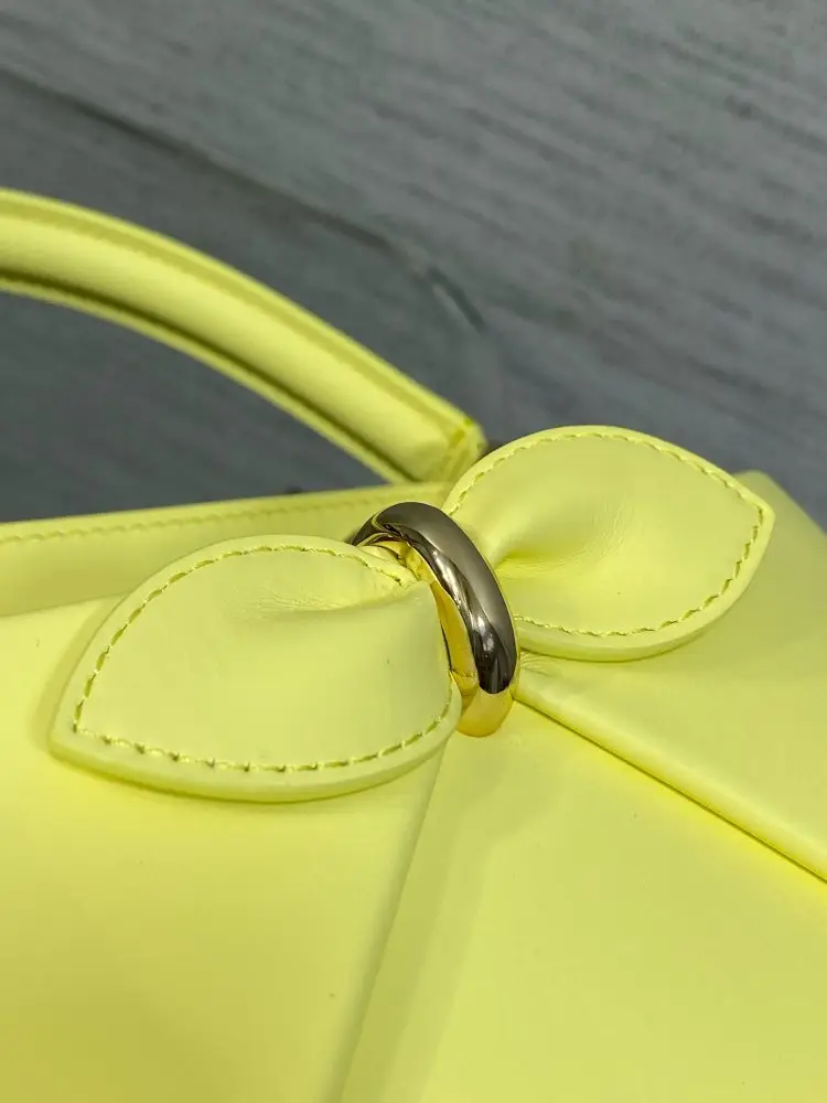 Christian Dior Women's leather a bag Dior Cigale 28 cm — Photo 4