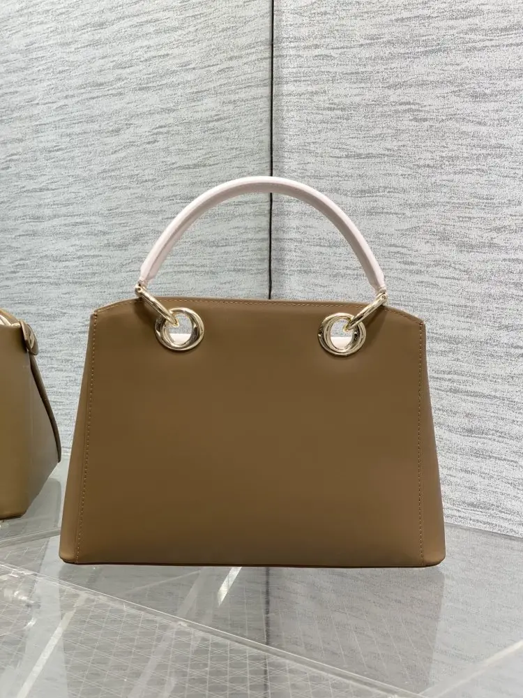 Christian Dior Жіноча шкіряна сумка Dior Cigale 28 см — Фото 5