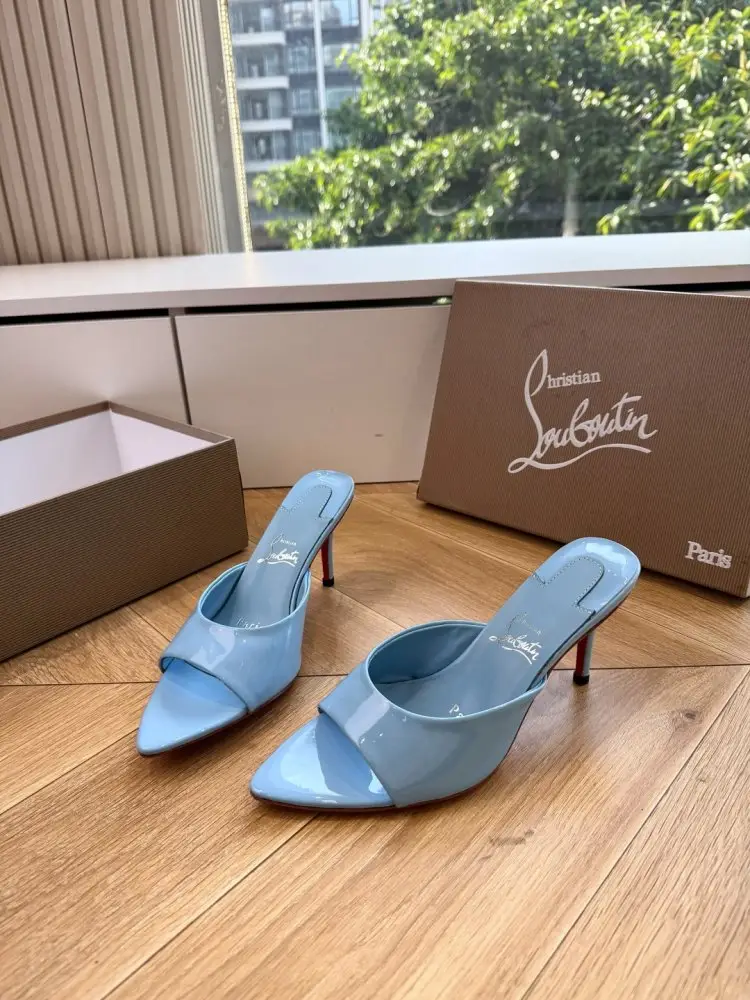 Christian Louboutin — Босоніжки