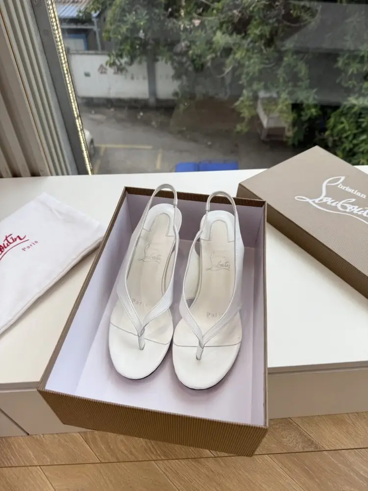 Christian Louboutin — Босоніжки