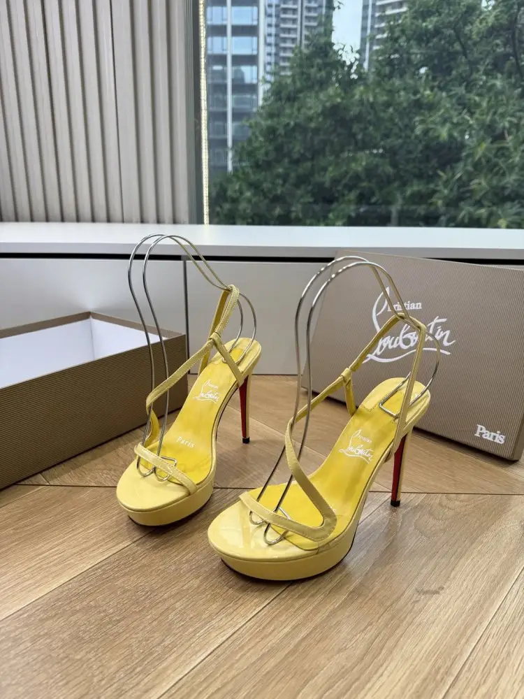 Christian Louboutin — Босоніжки