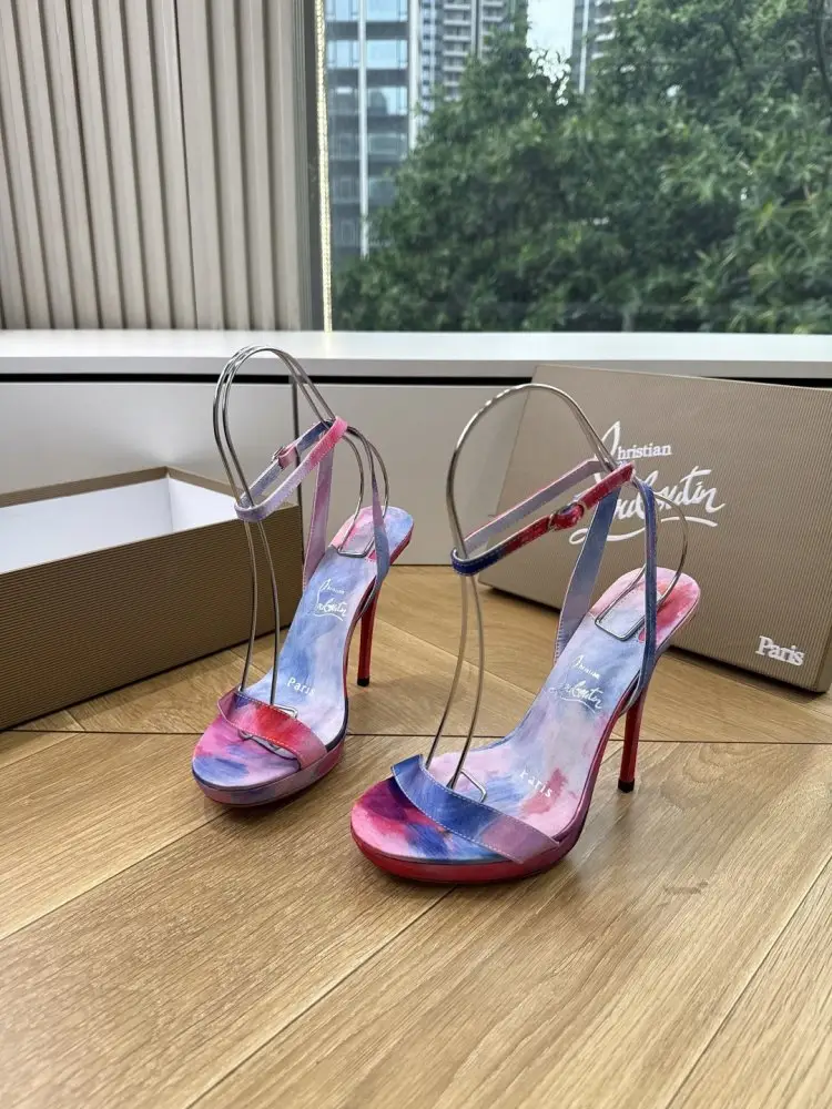 Christian Louboutin — Босоніжки