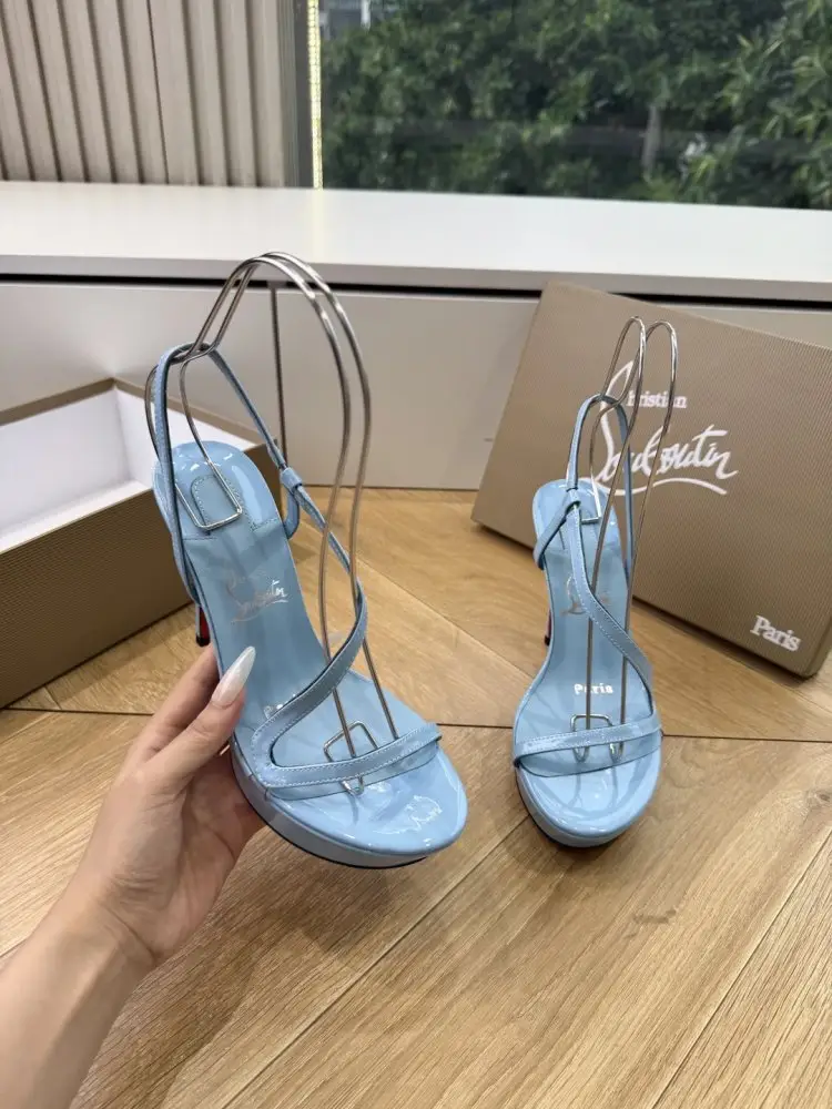 Christian Louboutin Босоніжки — Фото 4