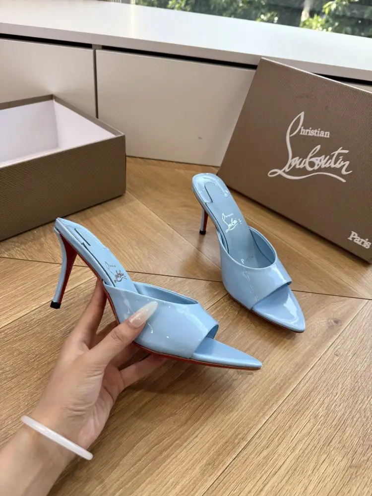 Christian Louboutin Босоніжки — Фото 5