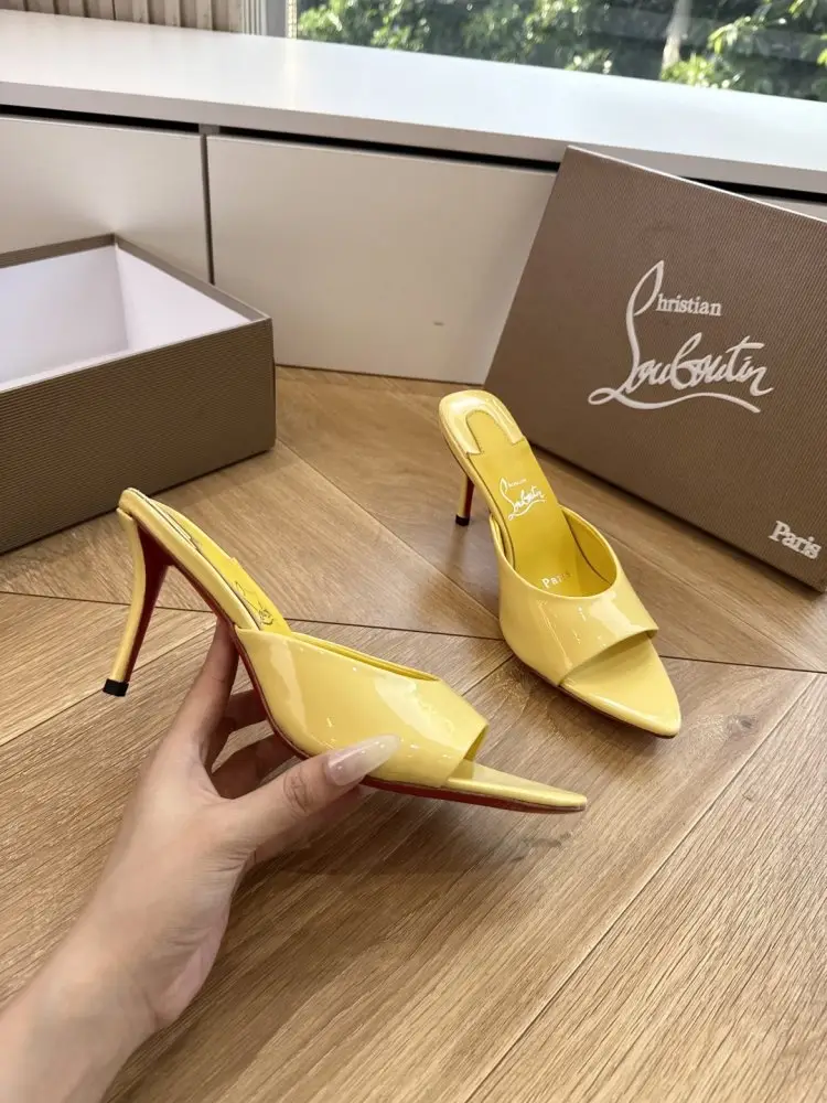 Christian Louboutin Босоніжки — Фото 5