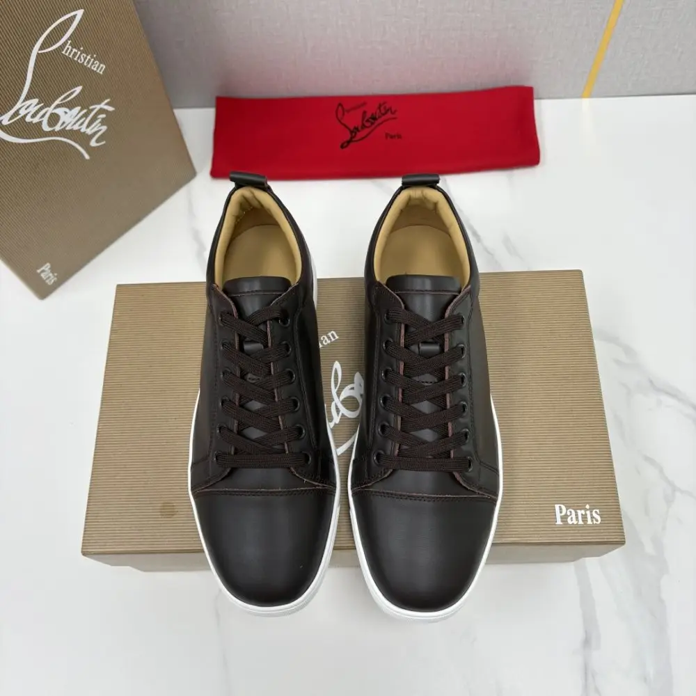 Christian Louboutin Shoes men's — Photo 2