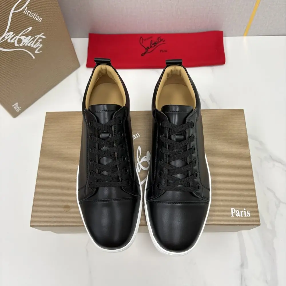 Christian Louboutin Shoes men's — Photo 2