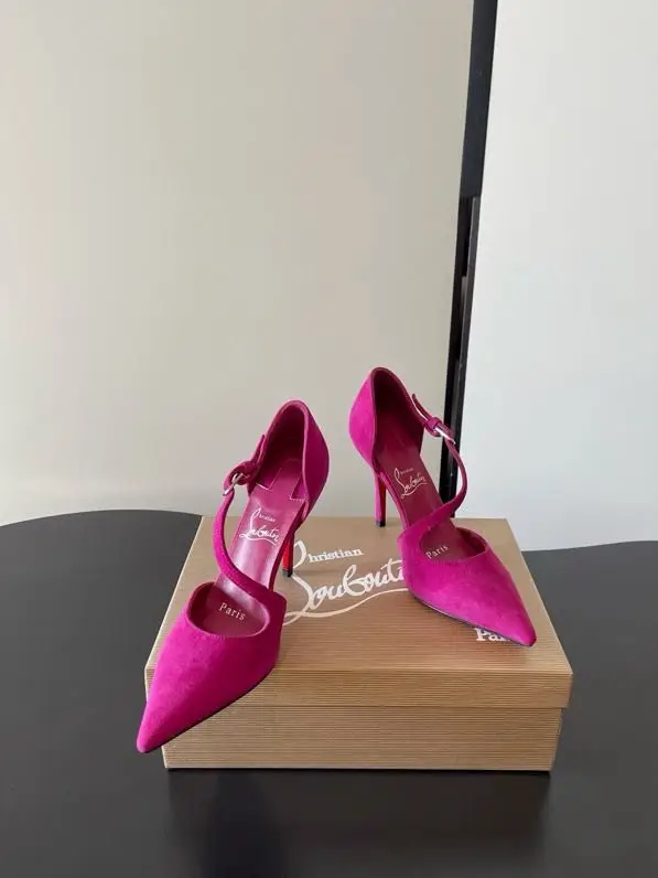 Christian Louboutin Туфли на высоком каблуке — Фото 4