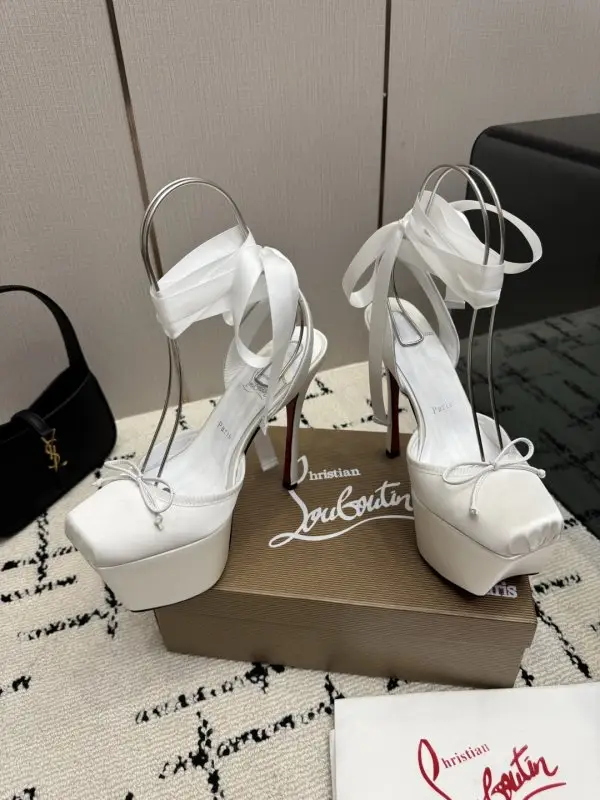 Christian Louboutin Туфли на платформе с квадратным носком — Фото 3