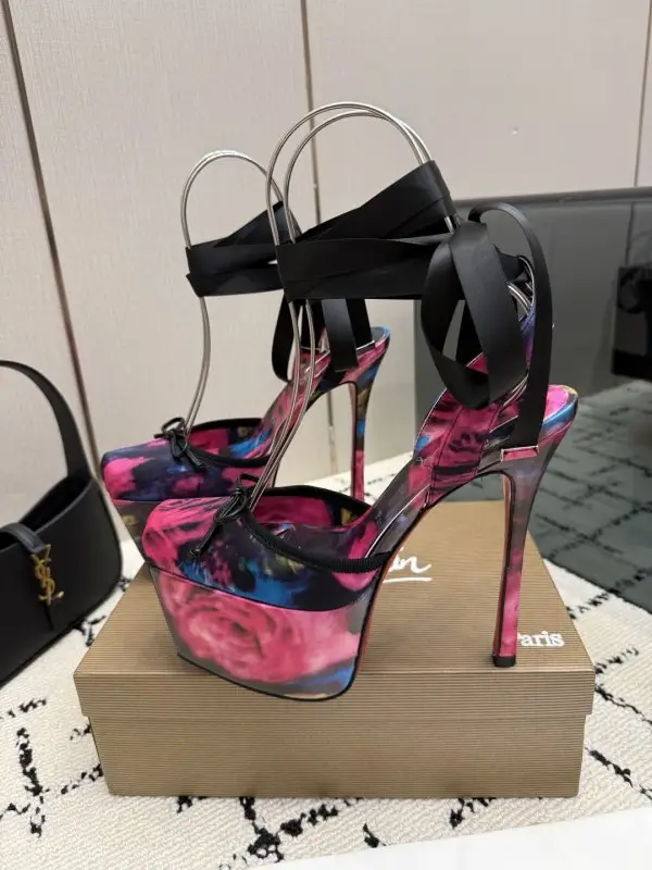 Christian Louboutin Туфли на платформе с квадратным носком — Фото 4