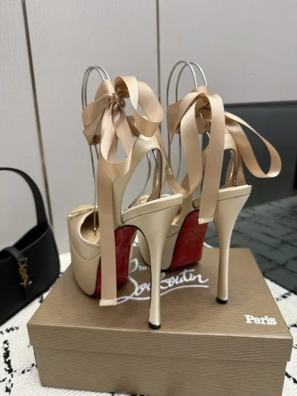 Christian Louboutin Shoes on platform from square the toe — Photo 5