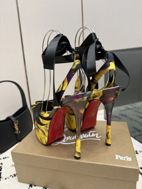 Christian Louboutin Туфли на платформе с квадратным носком — Фото 5