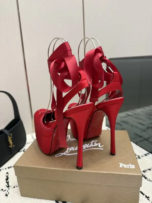 Christian Louboutin Туфли на платформе с квадратным носком — Фото 5