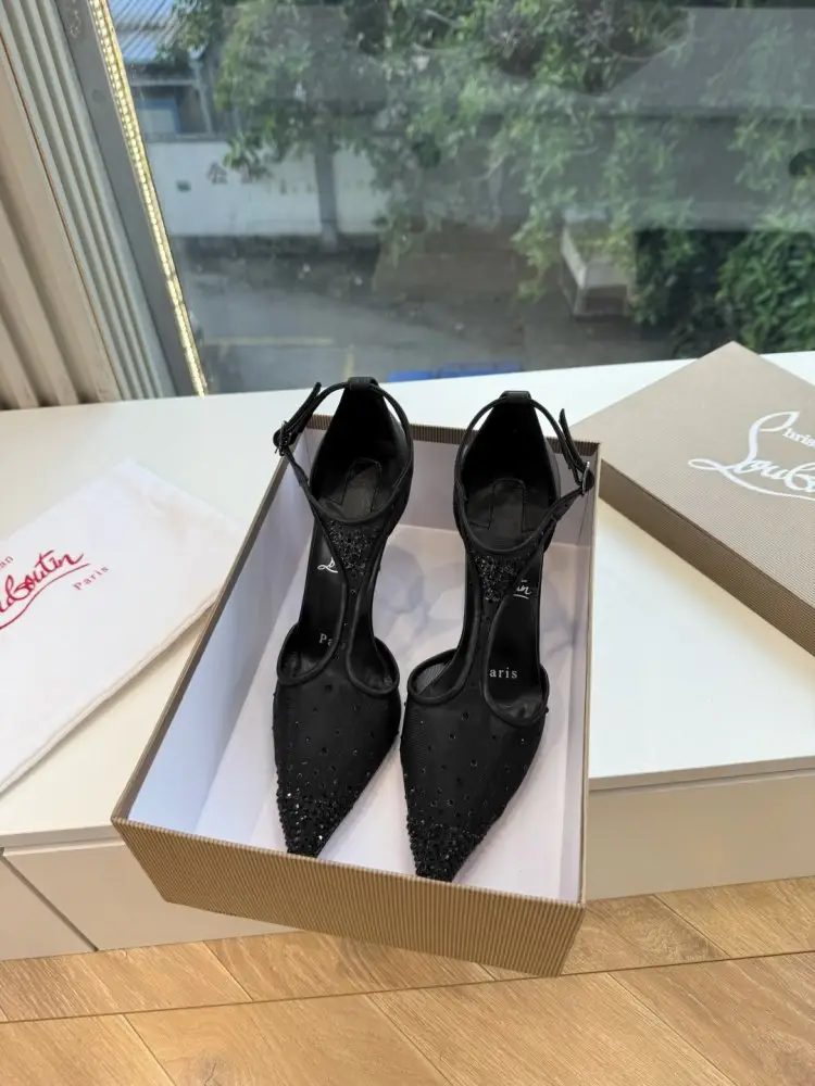 Christian Louboutin Туфлі жіночі на шпильці — Фото 2