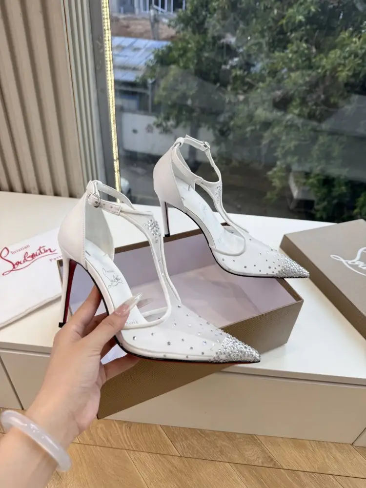 Christian Louboutin Shoes women's on stud — Photo 3
