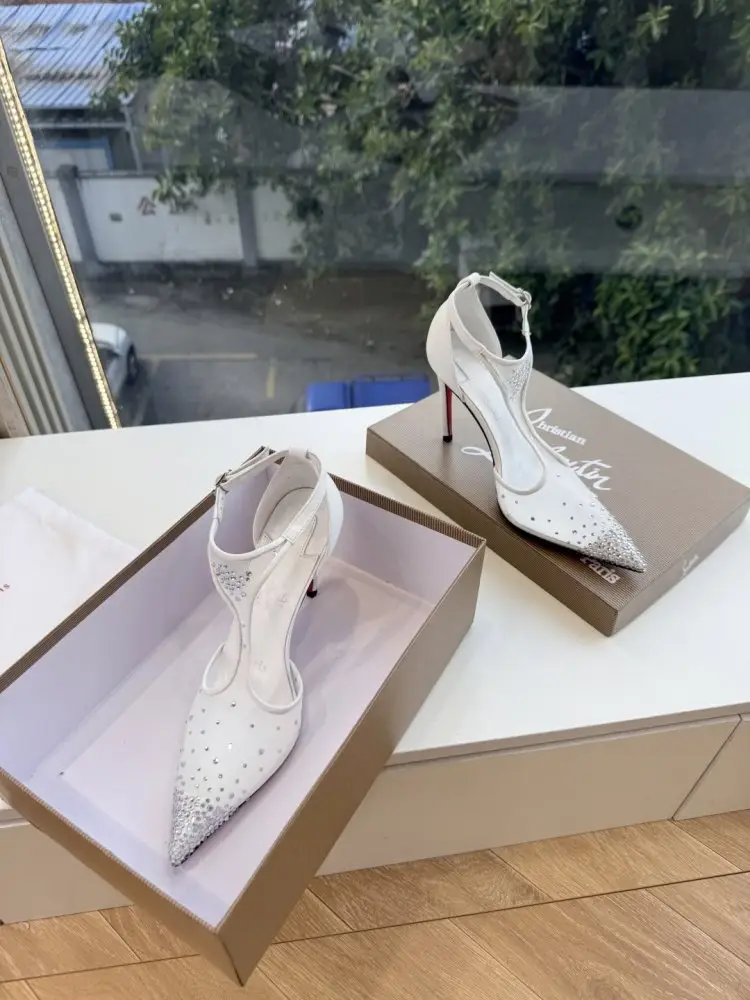 Christian Louboutin Shoes women's on stud — Photo 4