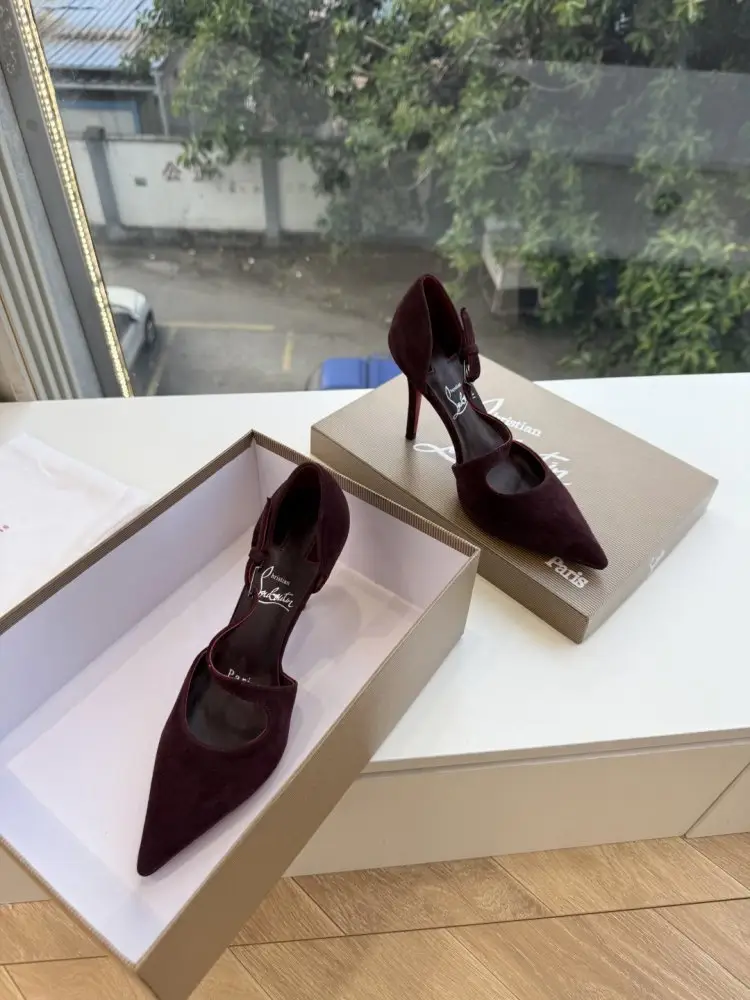 Christian Louboutin Shoes women's on stud — Photo 4