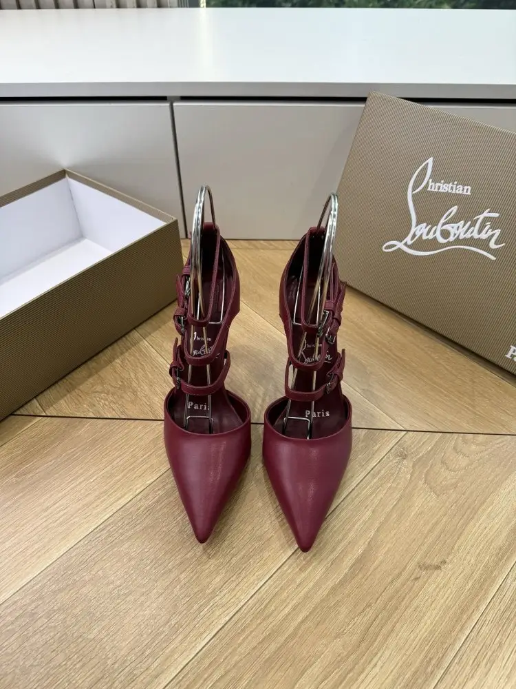 Christian Louboutin Туфли женские — Фото 2