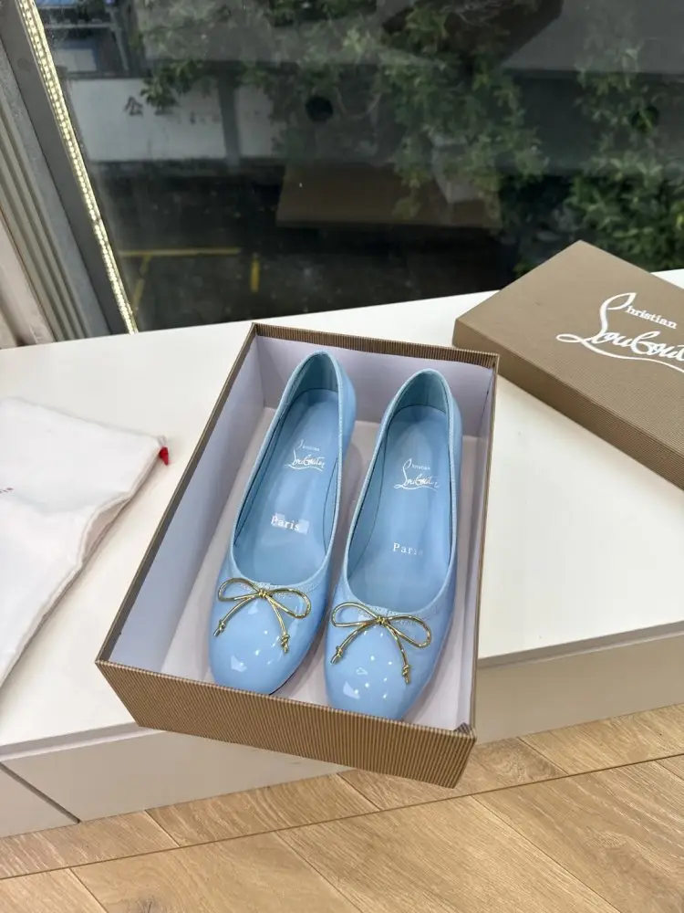 Christian Louboutin Туфли женские — Фото 2