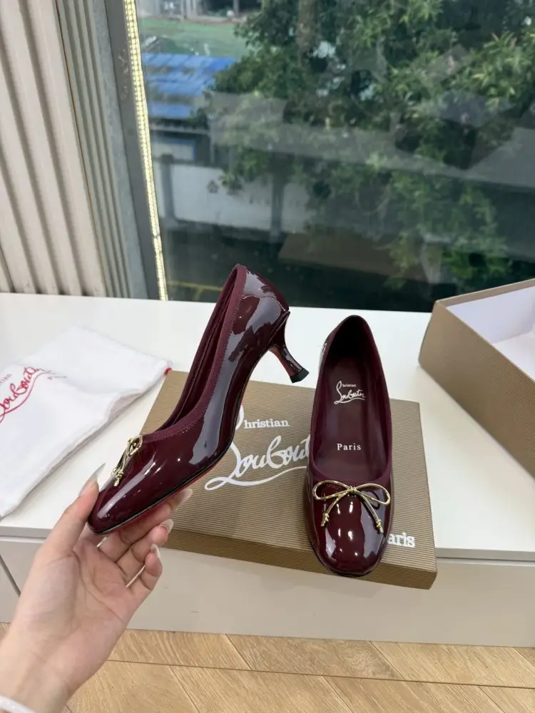 Christian Louboutin Туфли женские — Фото 5