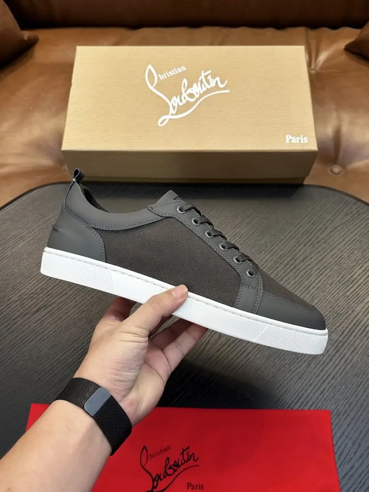 Christian Louboutin — Кросівки