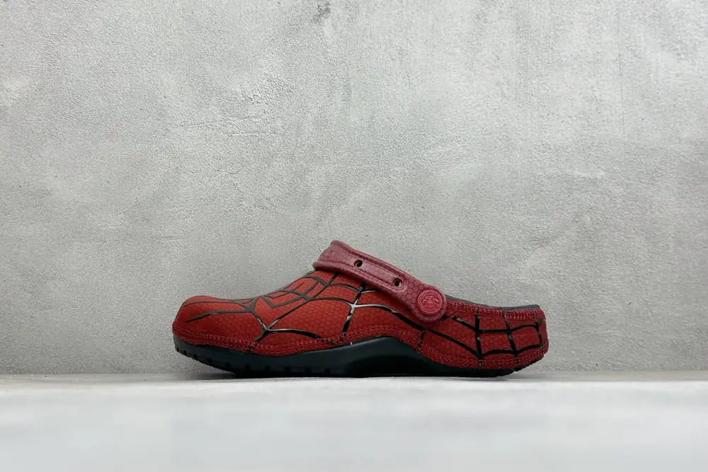 CROCS — Кроксы