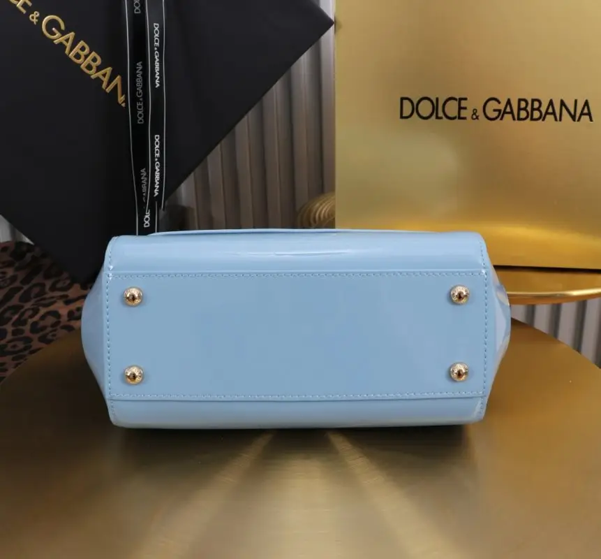 Dolce & Gabbana A bag Mini Sicily 20 cm of lacquered veal skin — Photo 5