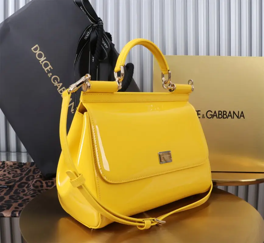 Dolce & Gabbana A bag Sicily 25 cm of lacquered veal skin — Photo 2