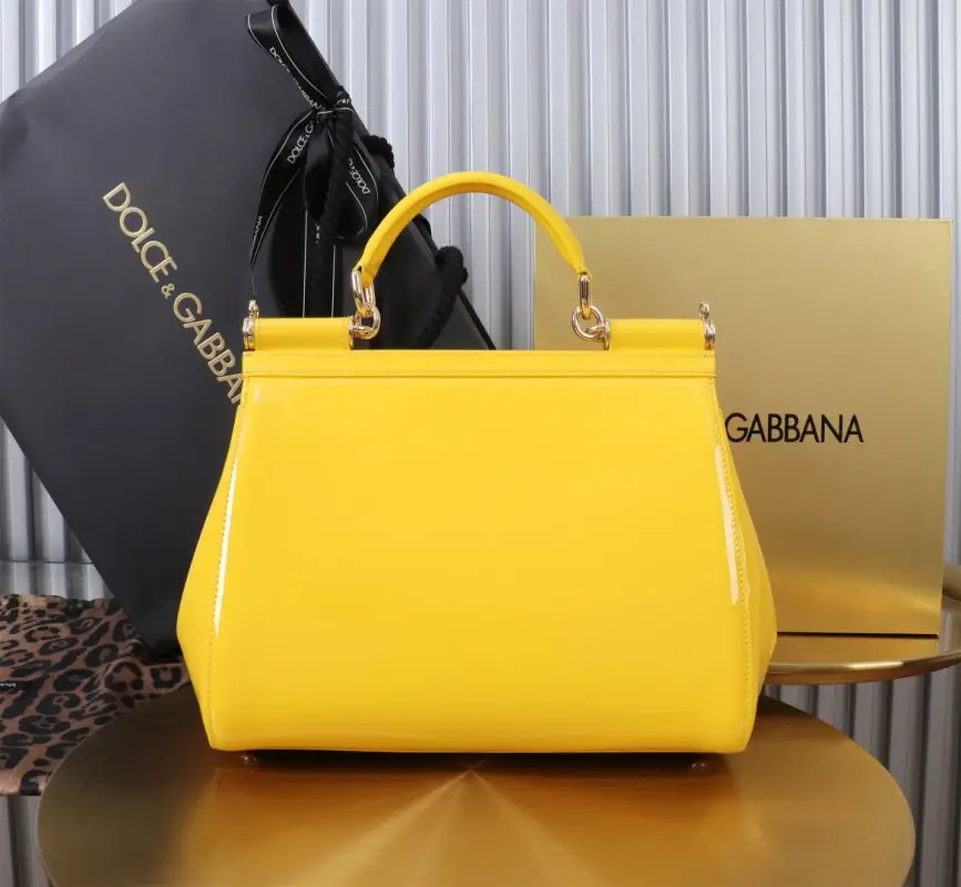 Dolce & Gabbana A bag Sicily 25 cm of lacquered veal skin — Photo 3