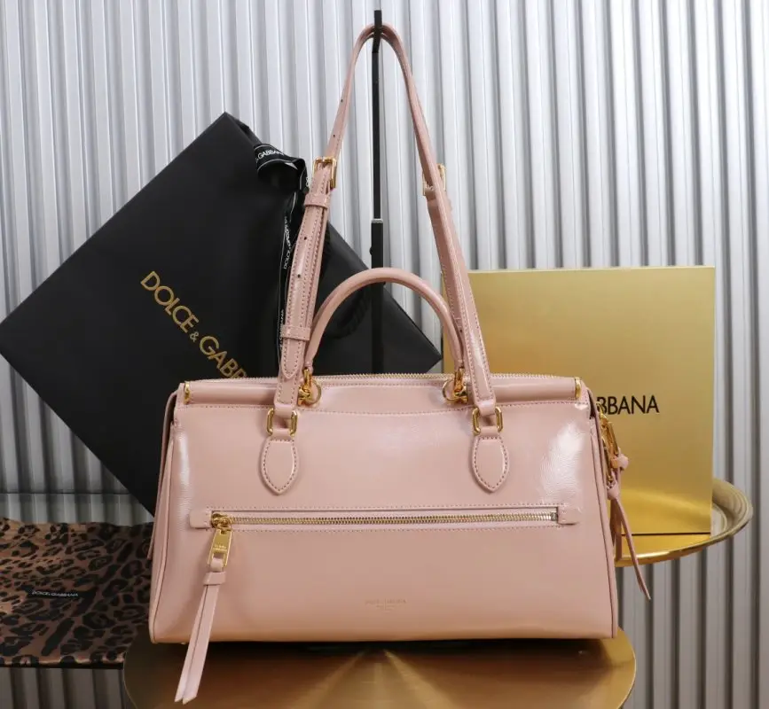 Dolce & Gabbana Сумка Vittoria Medium Calfskin 30 см — Фото 3