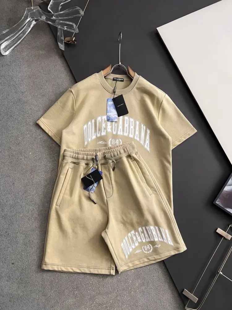 Dolce & Gabbana — Костюм мужчкой спортивный