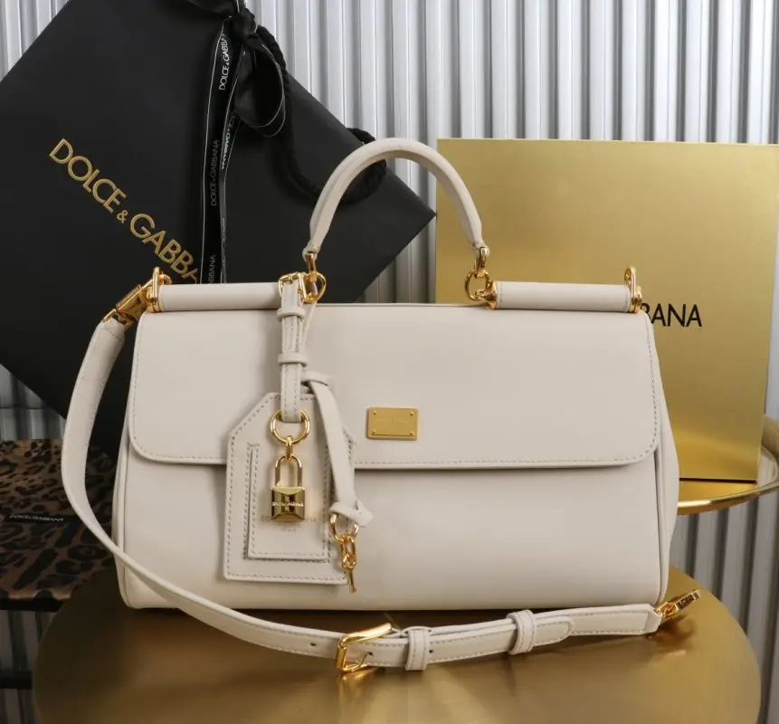 Dolce & Gabbana — Шкіряна сумка My Sicilly 30 см