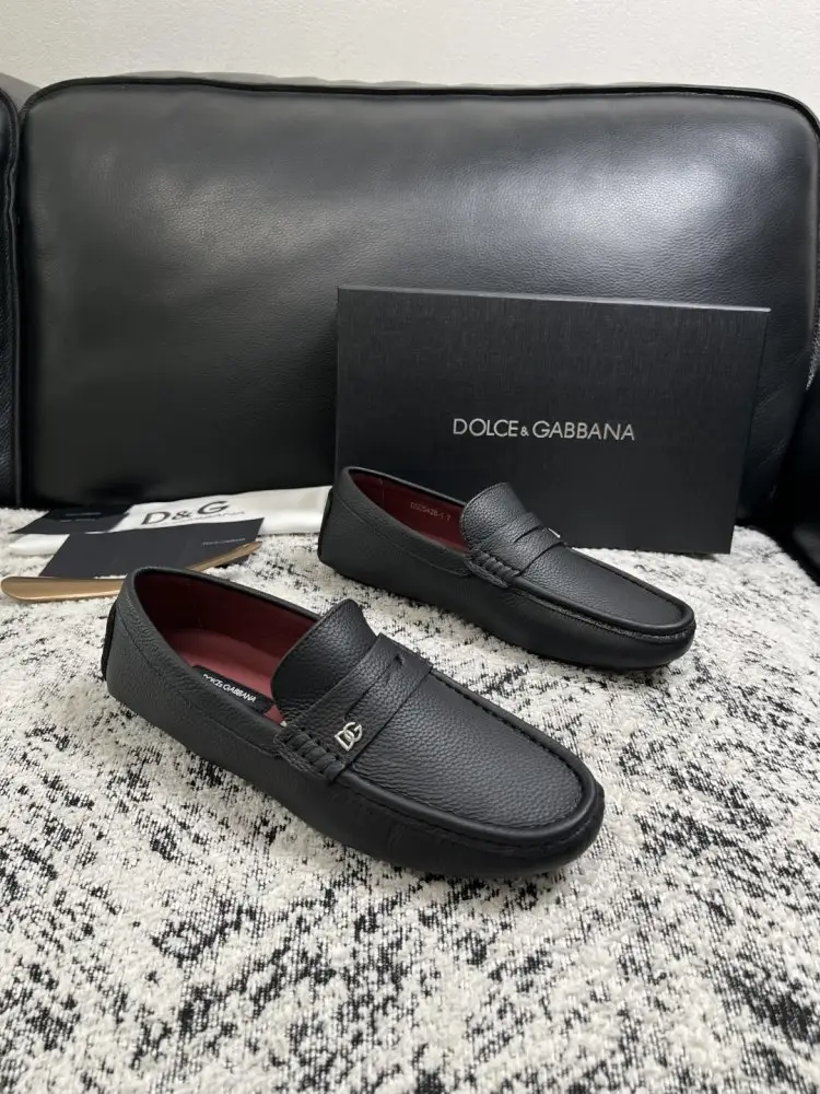Dolce & Gabbana Лоферы мужские — Фото 1
