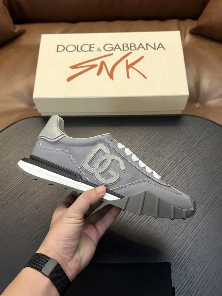 Dolce & Gabbana — Sneakers