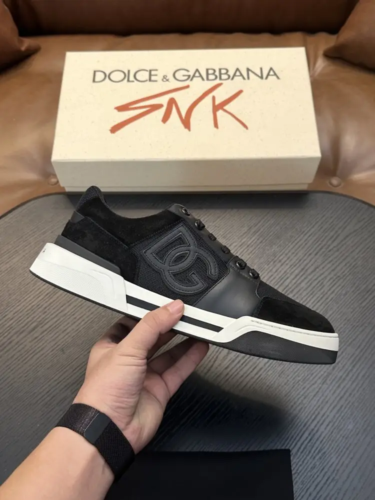 Dolce & Gabbana — Sneakers