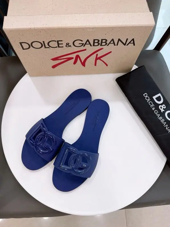 Dolce & Gabbana Шлепанцы женские — Фото 2
