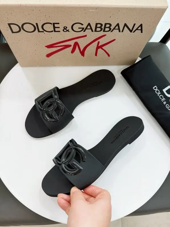 Dolce & Gabbana Шлепанцы женские — Фото 3