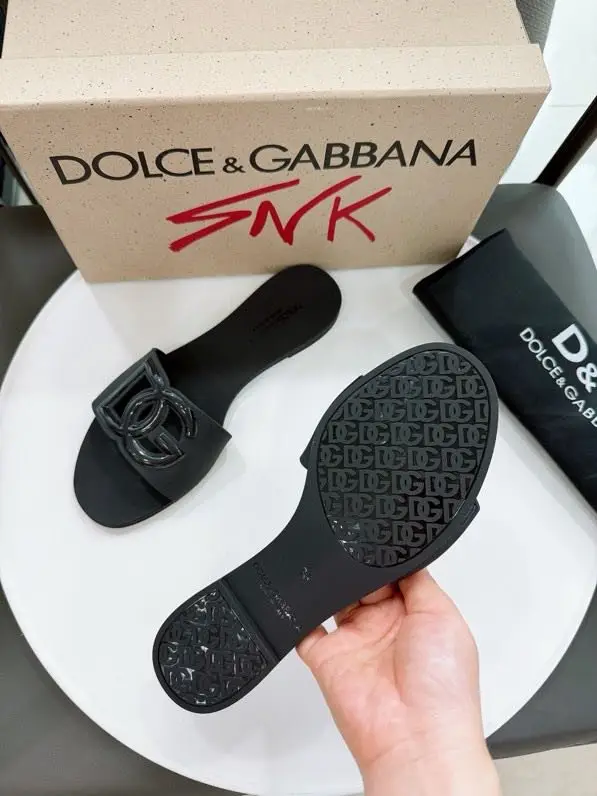Dolce & Gabbana Шлепанцы женские — Фото 4