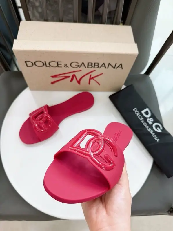 Dolce & Gabbana Шлепанцы женские — Фото 4