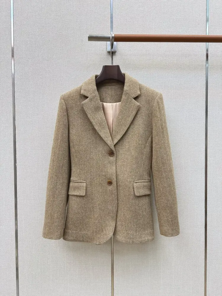 Ermanno Scervino — A jacket female
