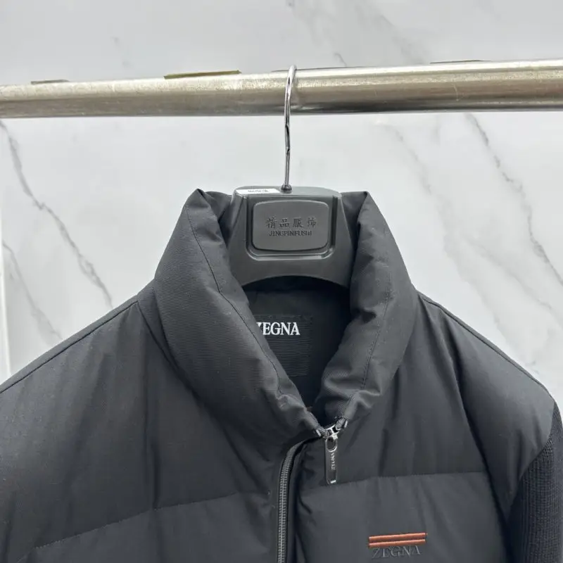 ZEGNA Jacket woolen on feathers — Photo 4