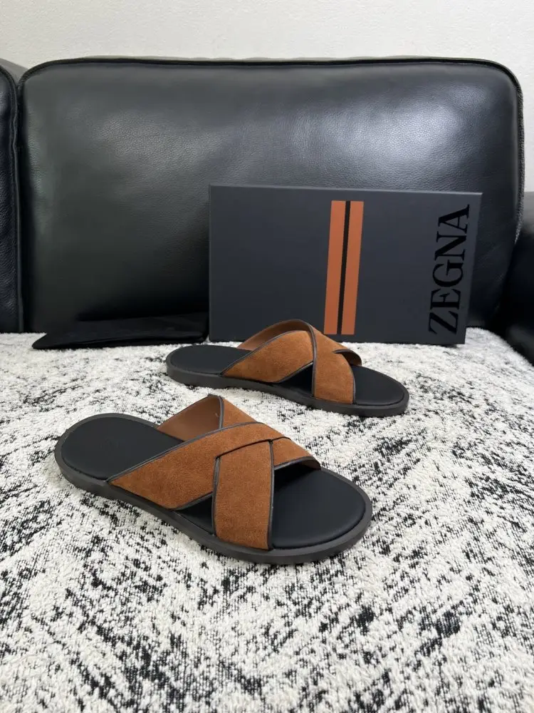 ZEGNA — Шльопанці чоловічі