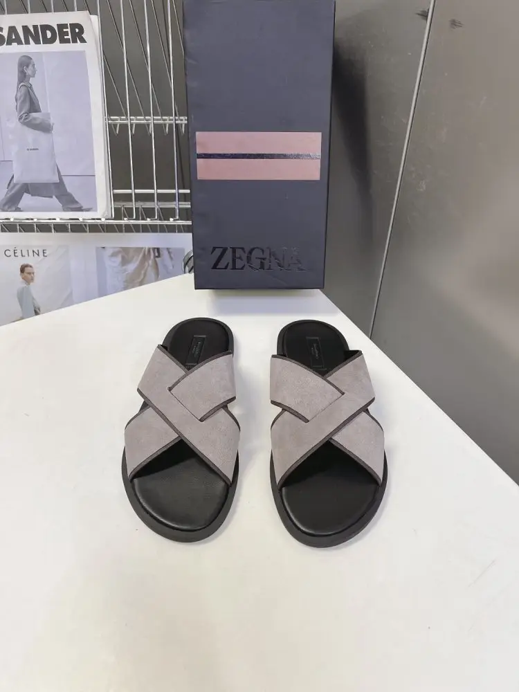 ZEGNA — Шльопанці чоловічі