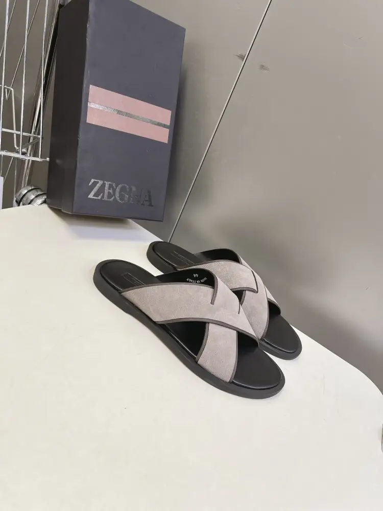 ZEGNA Шлепанцы мужские — Фото 2