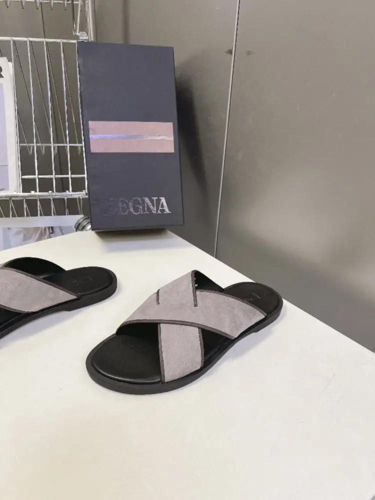 ZEGNA Шлепанцы мужские — Фото 3