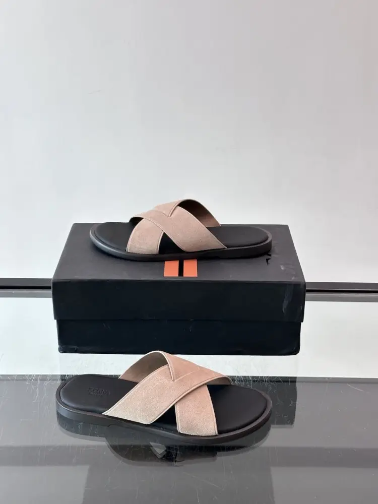 ZEGNA Шлепанцы мужские — Фото 4
