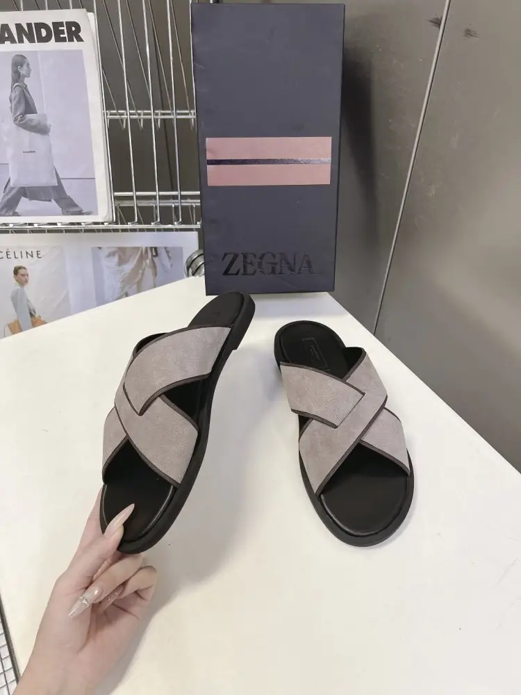 ZEGNA Шлепанцы мужские — Фото 4
