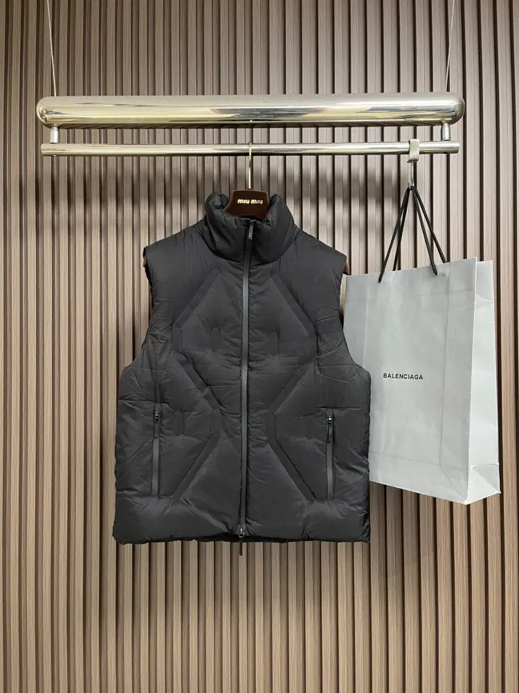 ZEGNA — Жилетка мужская