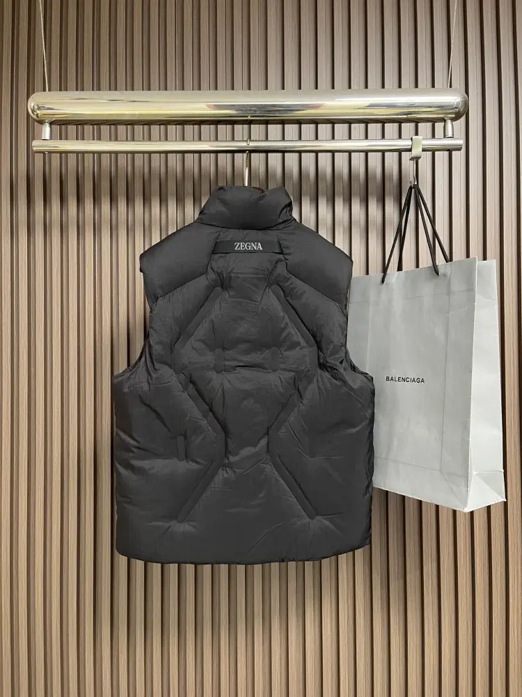 ZEGNA Vest men's — Photo 2